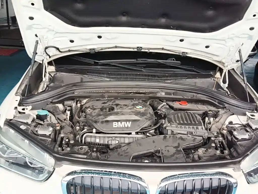 BMW X1 2016 — фото 16