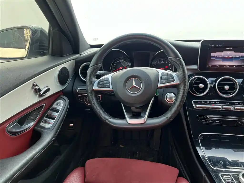Mercedes-Benz C-Class 2018 — фото 9