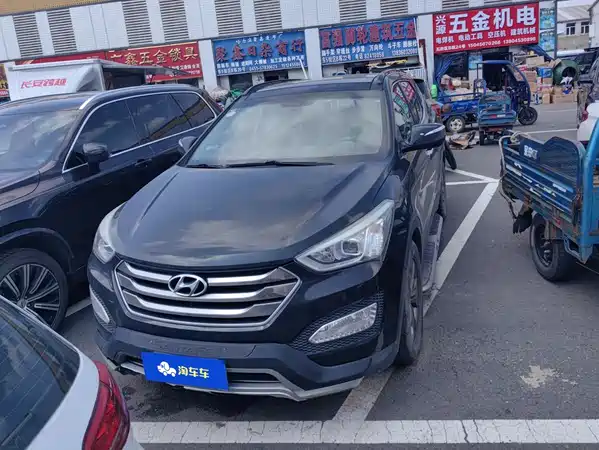 Hyundai Santa Fe 2015