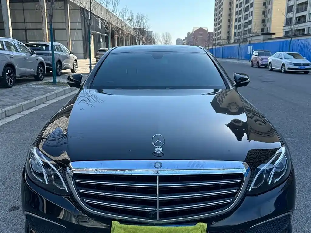 Mercedes-Benz E-Class 2018 — фото 1
