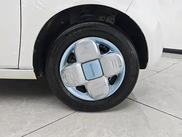 Geely Galaxy Panda 2023