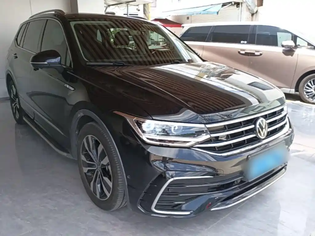 Volkswagen Tiguan L 2022 — фото 4