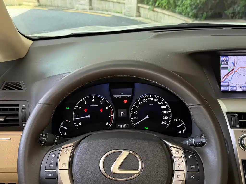 Lexus RX Classic 2013 — фото 15