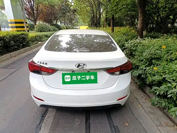 Hyundai Elantra Langdong 2016