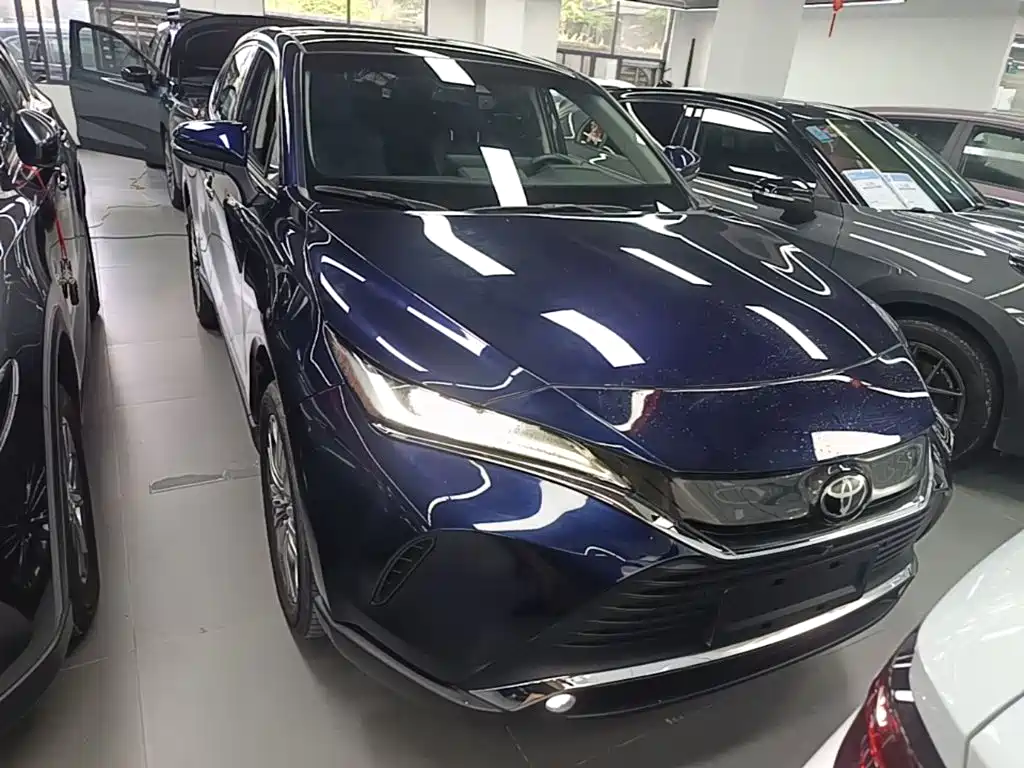 Toyota Harrier 2023 — фото 3
