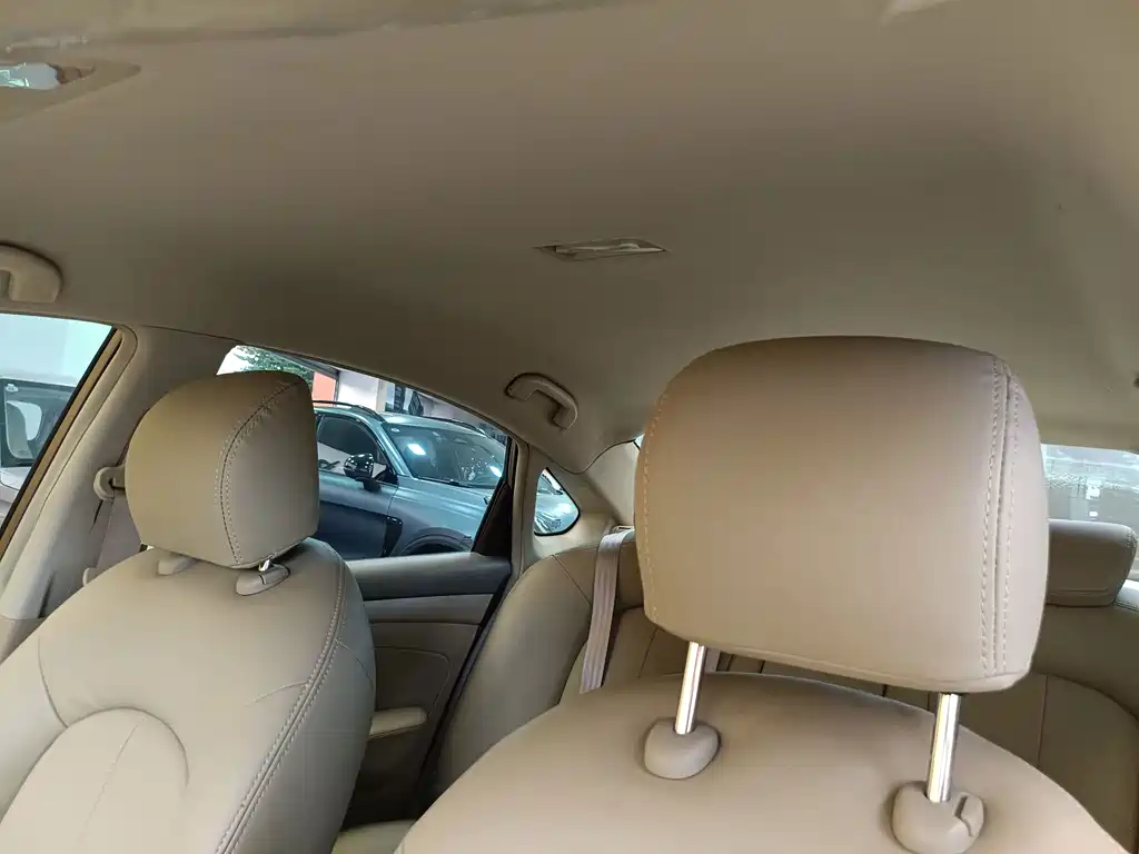 Nissan Sylphy 2015 — фото 12