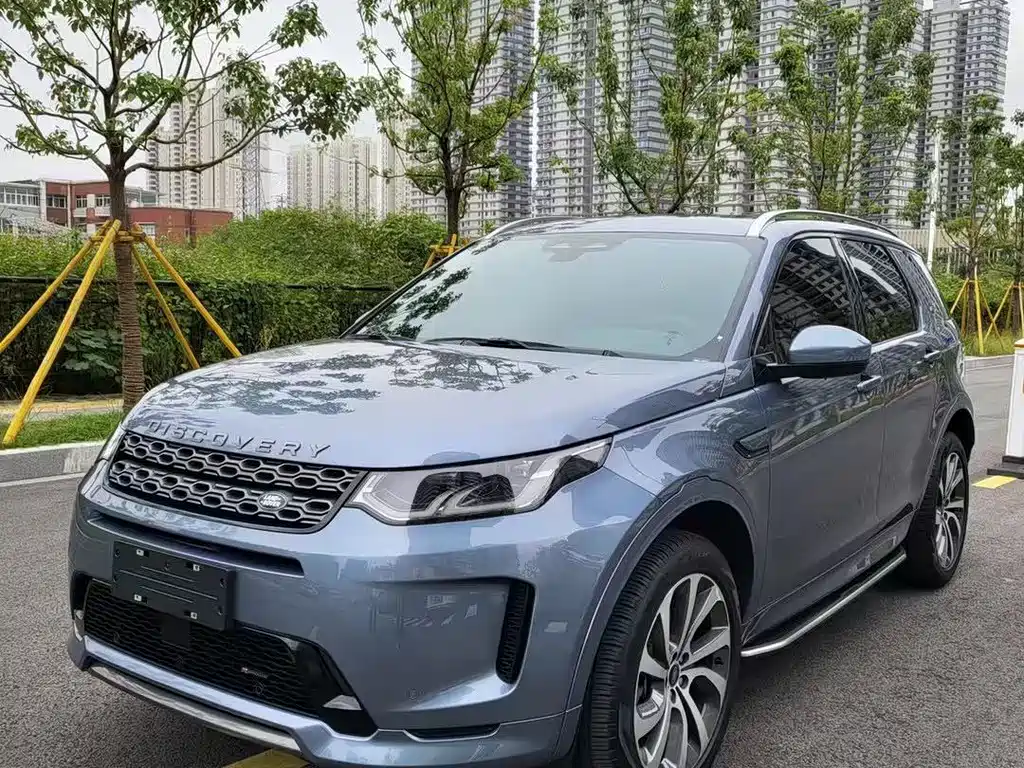 Land Rover Discovery Sport 2023 — фото 2