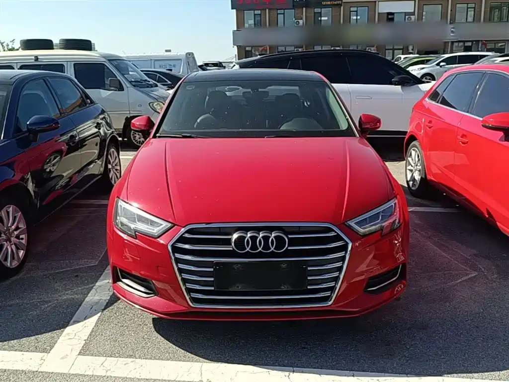 Audi A3 2017 — фото 3