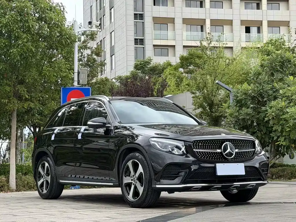 Mercedes-Benz GLC 2018 — фото 3