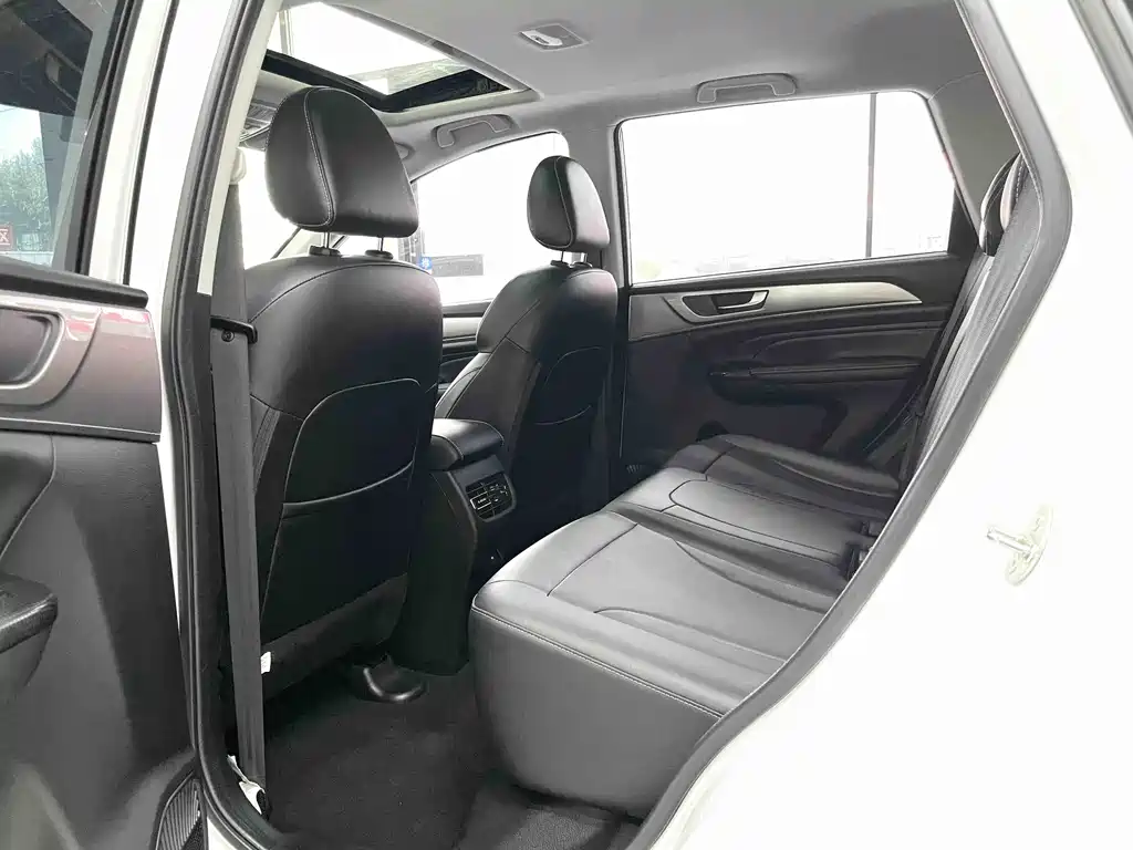 Haval M6 2023 — фото 10