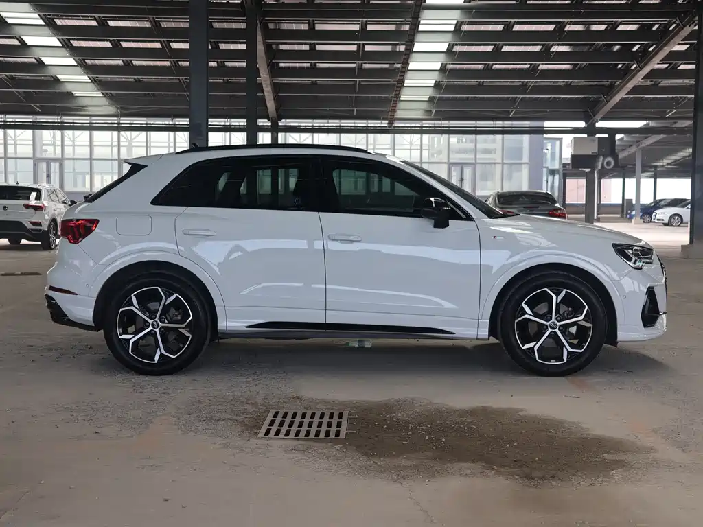 Audi Q3 2022