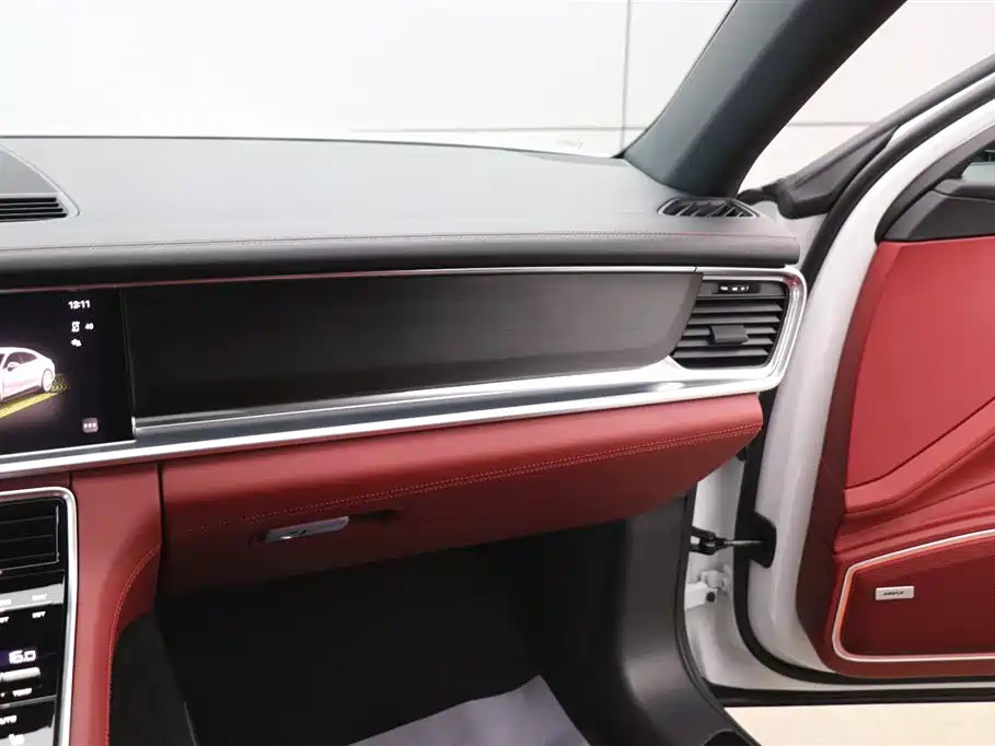 Porsche Panamera Hybrid 2023 — фото 21