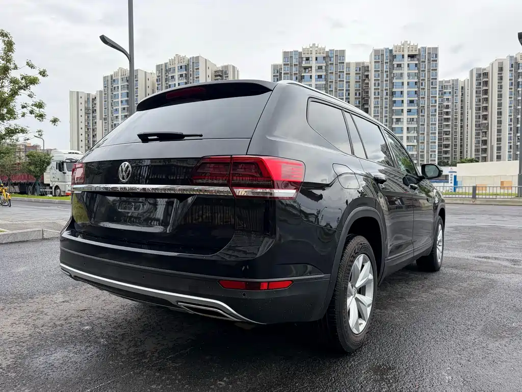 Volkswagen Teramont 2018 — фото 13