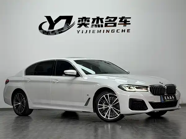 BMW 5 Series 2022