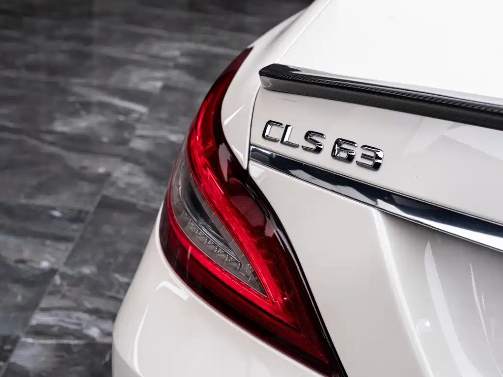 Mercedes-Benz CLS AMG 2015 — фото 12