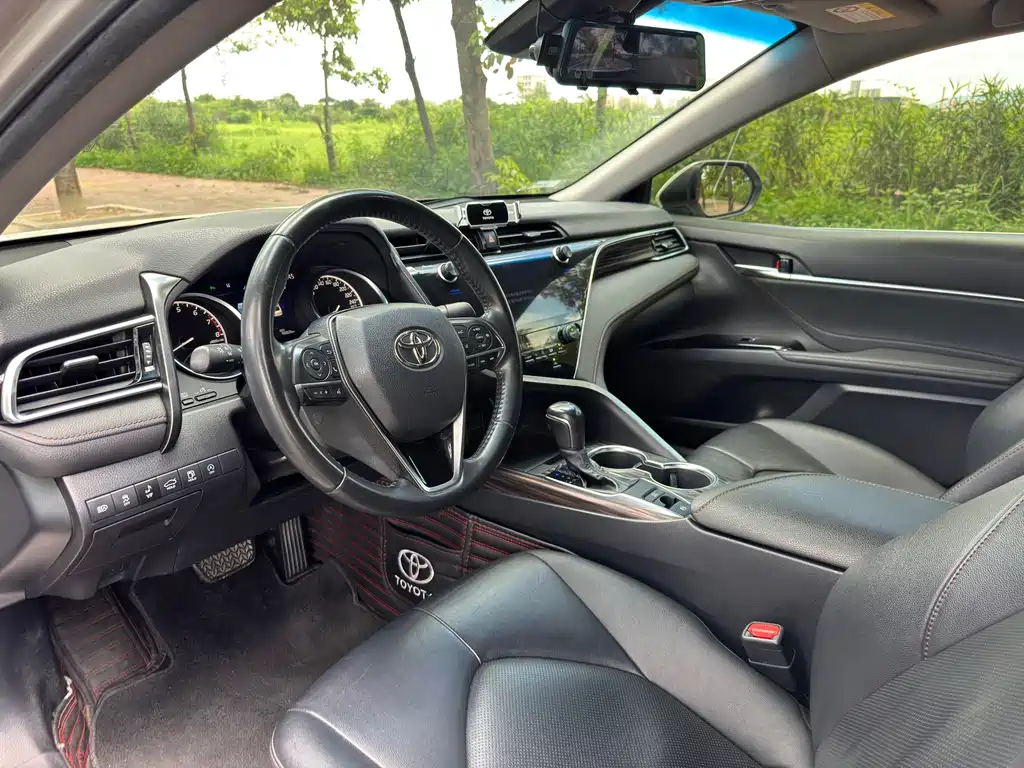 Toyota Camry 2020