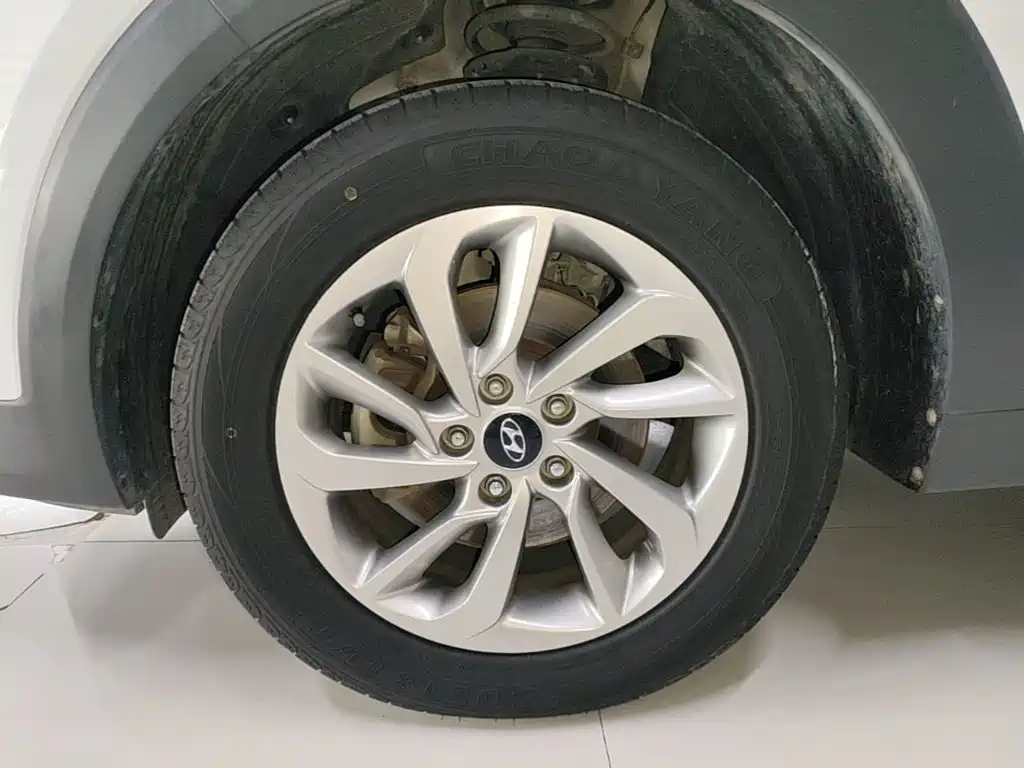 Hyundai Tucson 2018 — фото 23