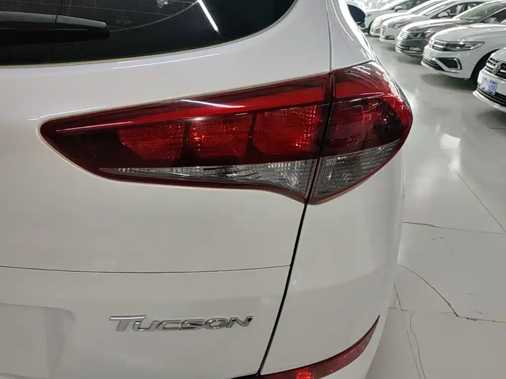 Hyundai Tucson 2018 — фото 8