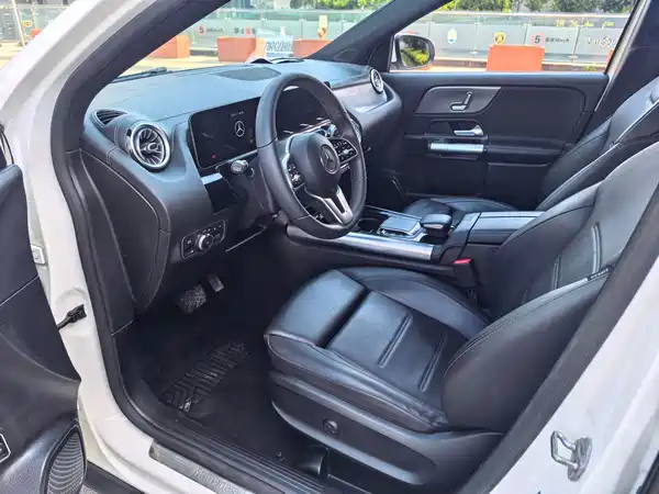 Mercedes-Benz GLA 2020