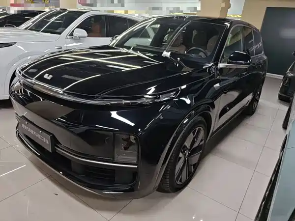 Li Auto L9 2025