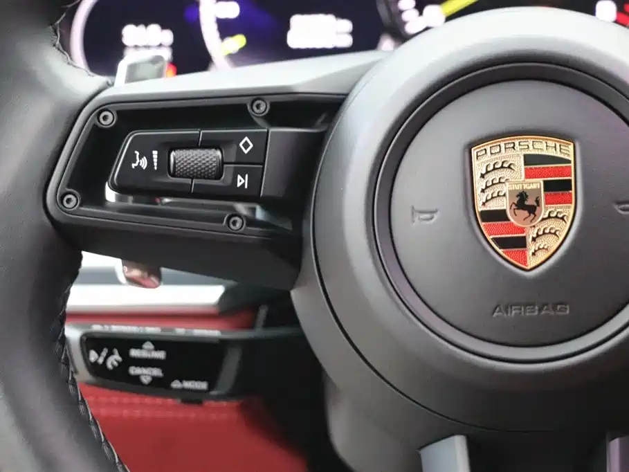 Porsche Panamera Hybrid 2023 — фото 18