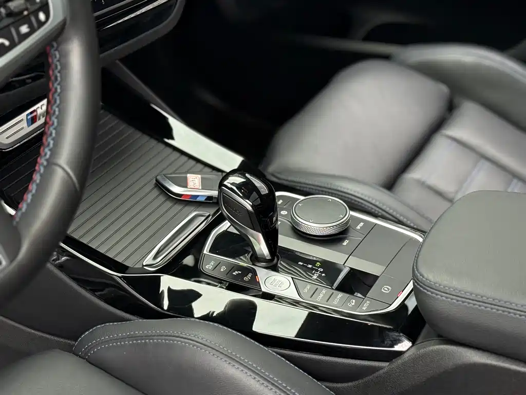 BMW X3 M40i 2025 — фото 10