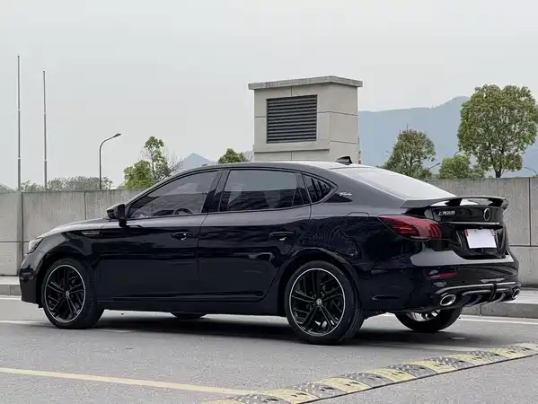 MG MG6 2021