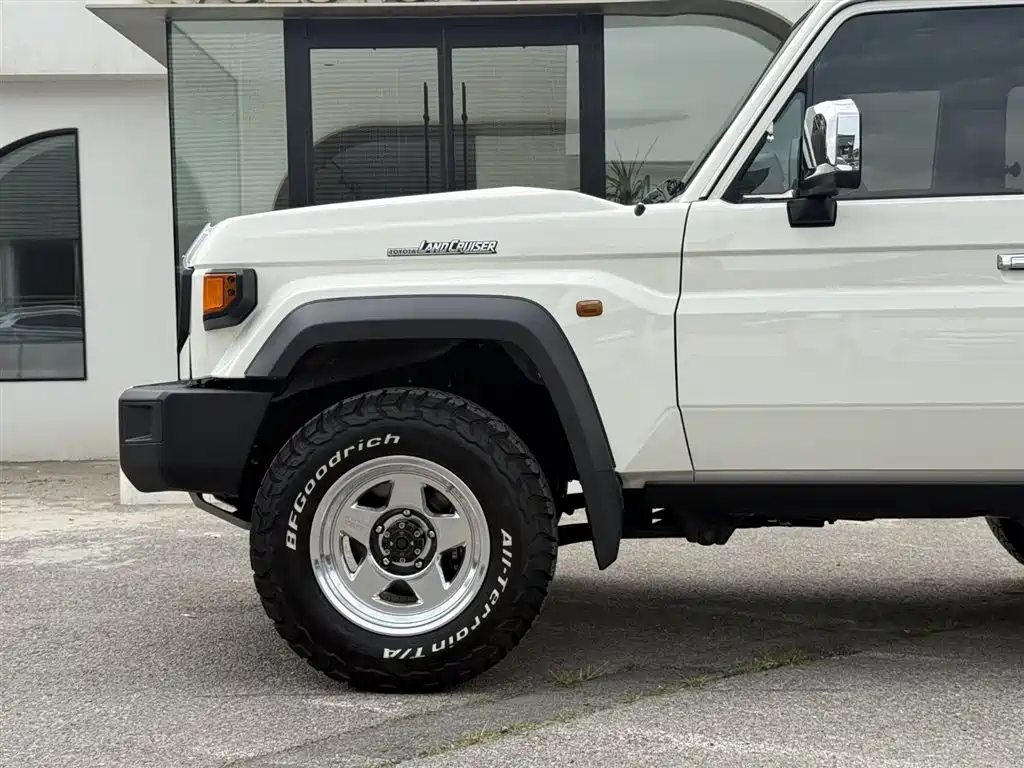 Toyota Land Cruiser 2025 — фото 3