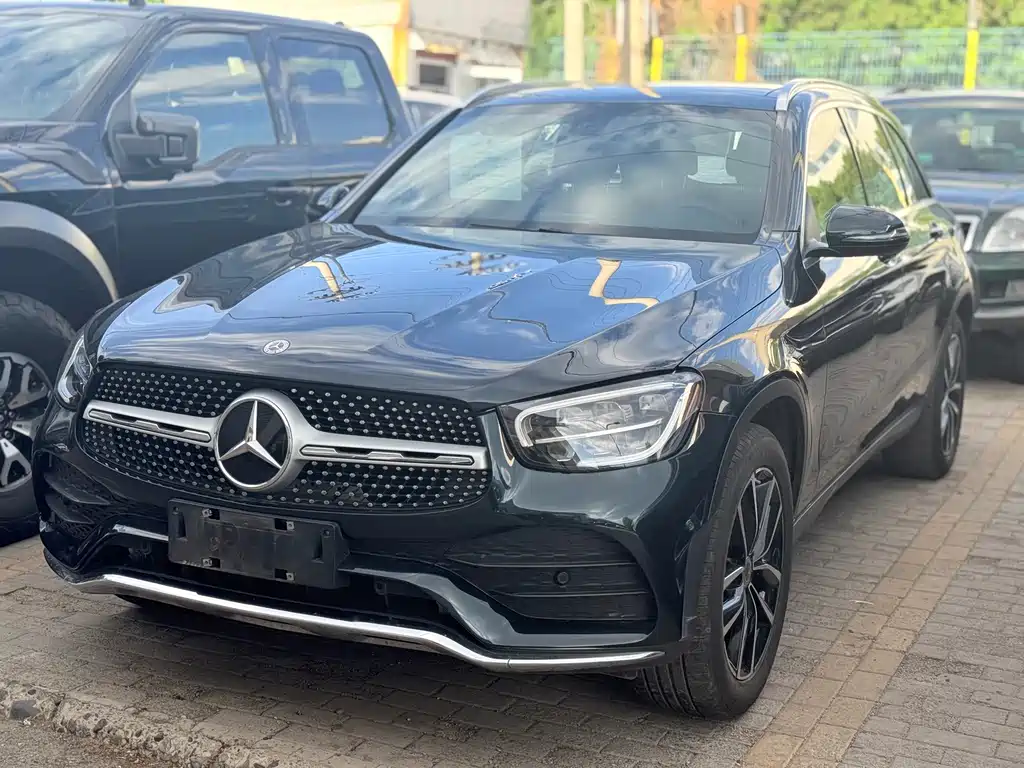 Mercedes-Benz GLC 2021 — фото 1