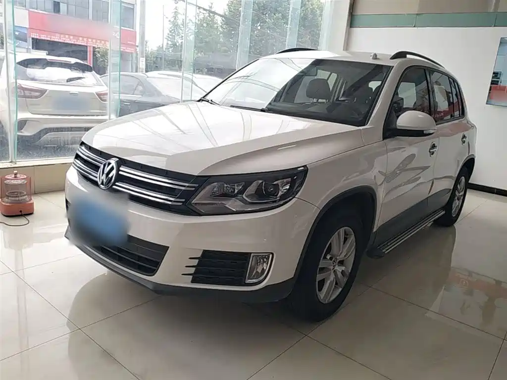 Volkswagen Tiguan 2015 — фото 2