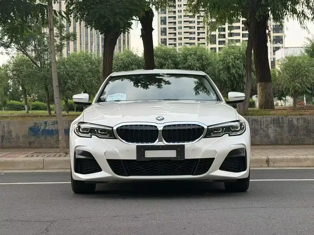 BMW 3 Series 2020