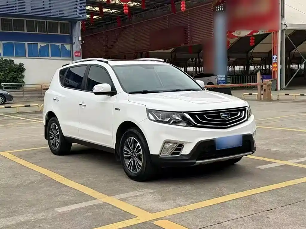Geely Vision X6 2017 — фото 16