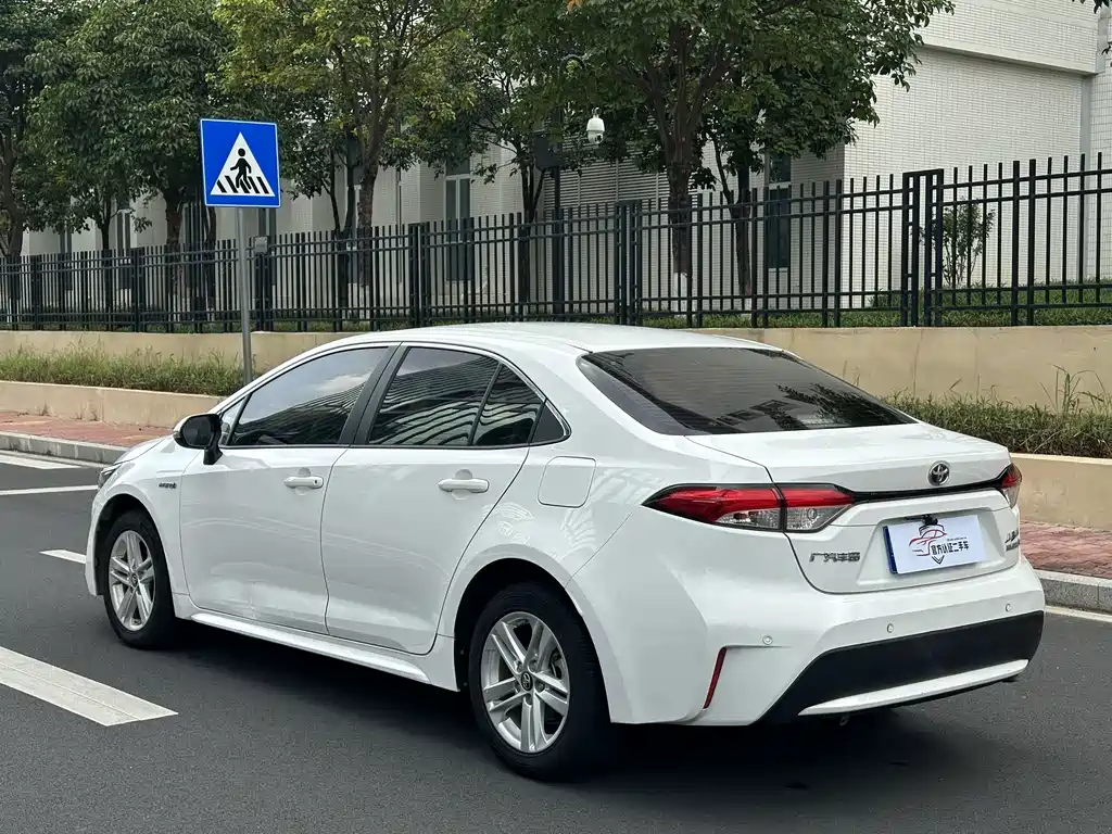 Toyota Levin 2022 — фото 12