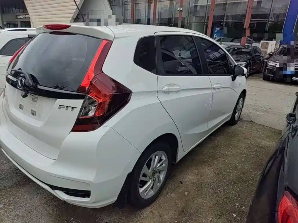 Honda Fit 2019 — фото 7