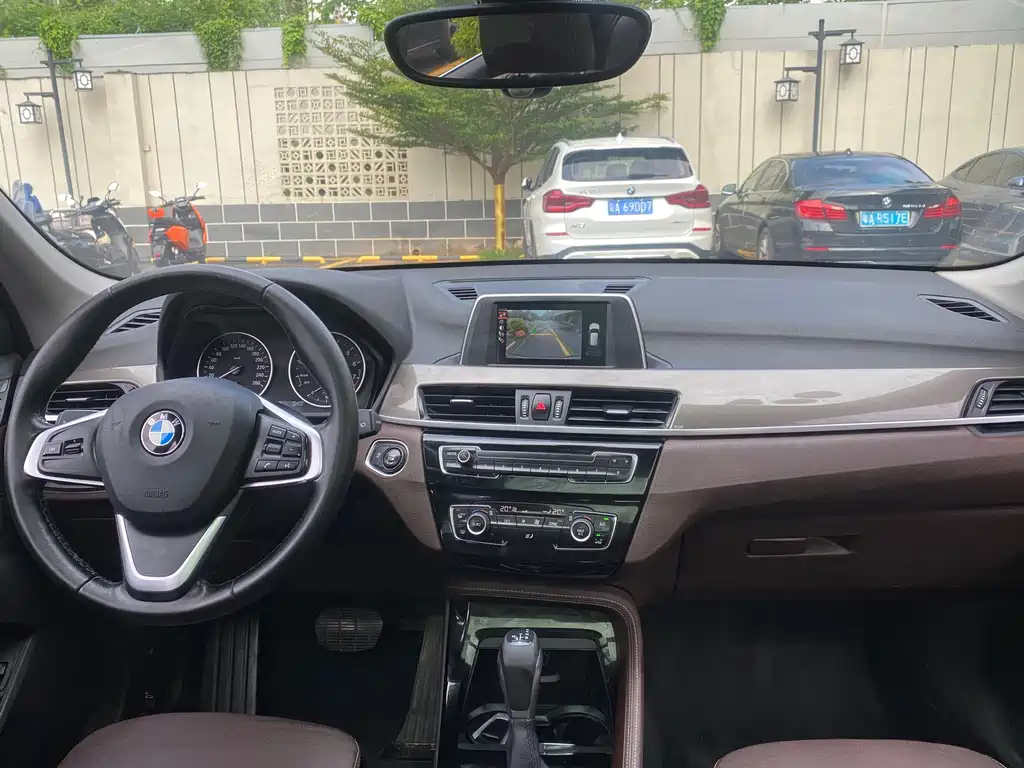 BMW X1 2017 — фото 17