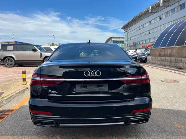Audi A6L 2020