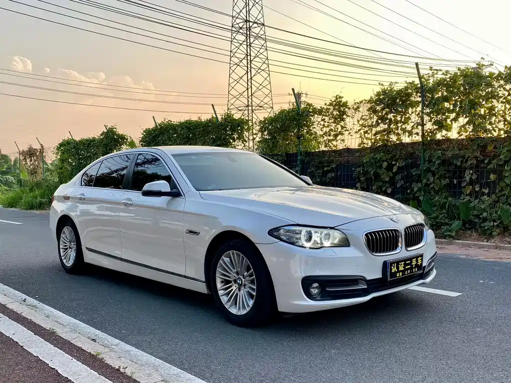 BMW 5 Series 2016