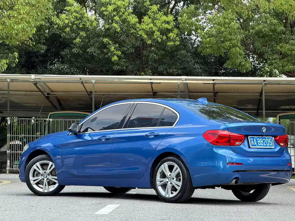 BMW 1 Series 2017 — фото 6