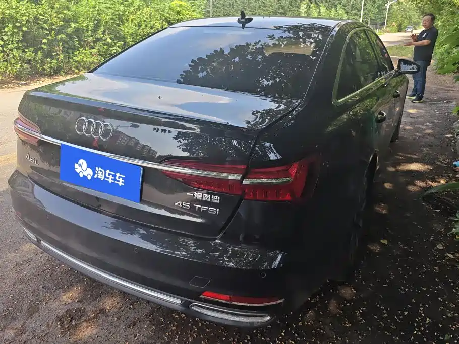 Audi A6L 2019