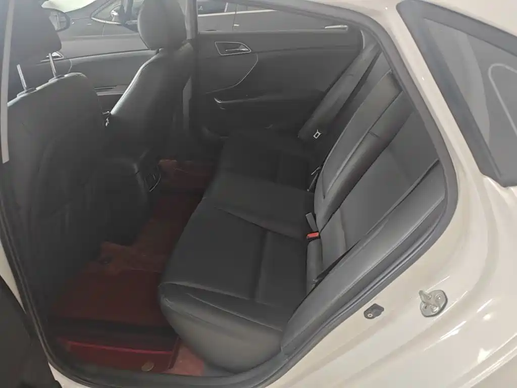 Hyundai Mistra 2015 — фото 13