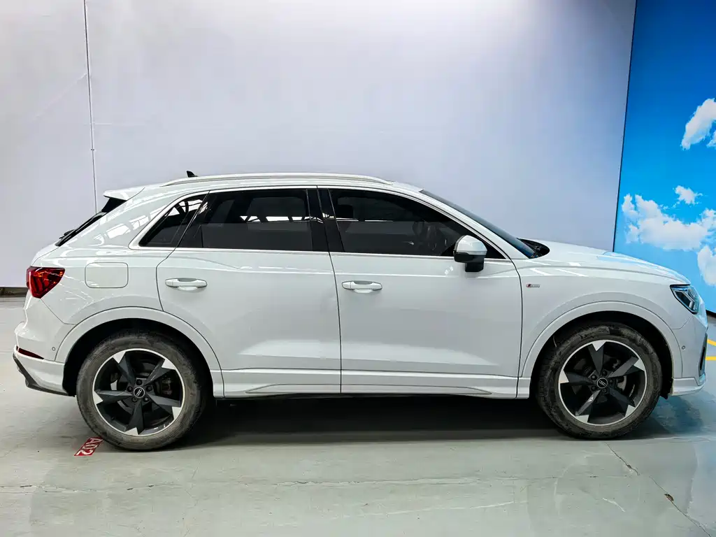 Audi Q3 2022