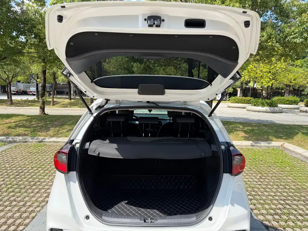 Honda Fit 2024 — фото 16