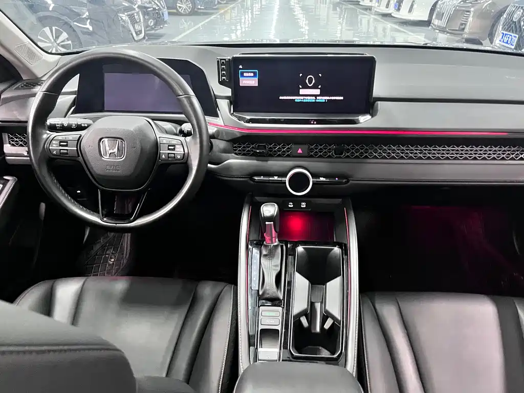 Honda Accord 2024 — фото 10
