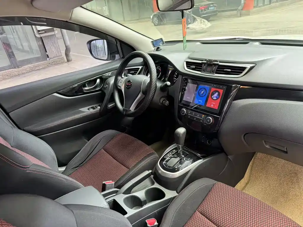 Nissan Qashqai 2017 — фото 9