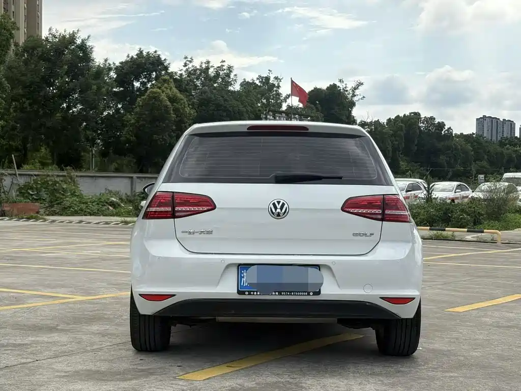 Volkswagen Golf 2014