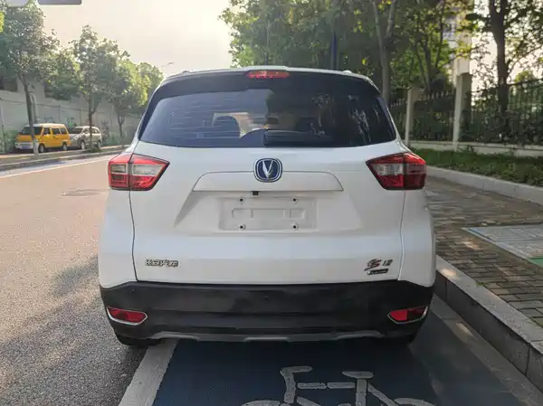 Changan CS15 2016