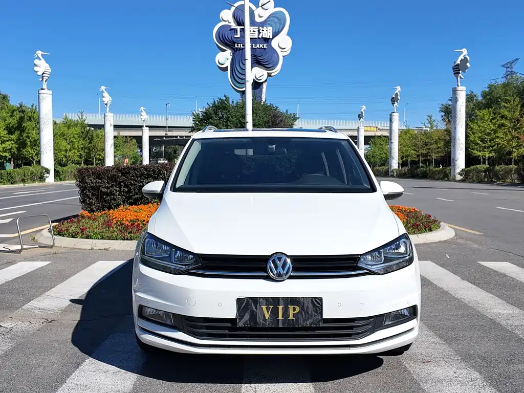 Volkswagen Touran 2019