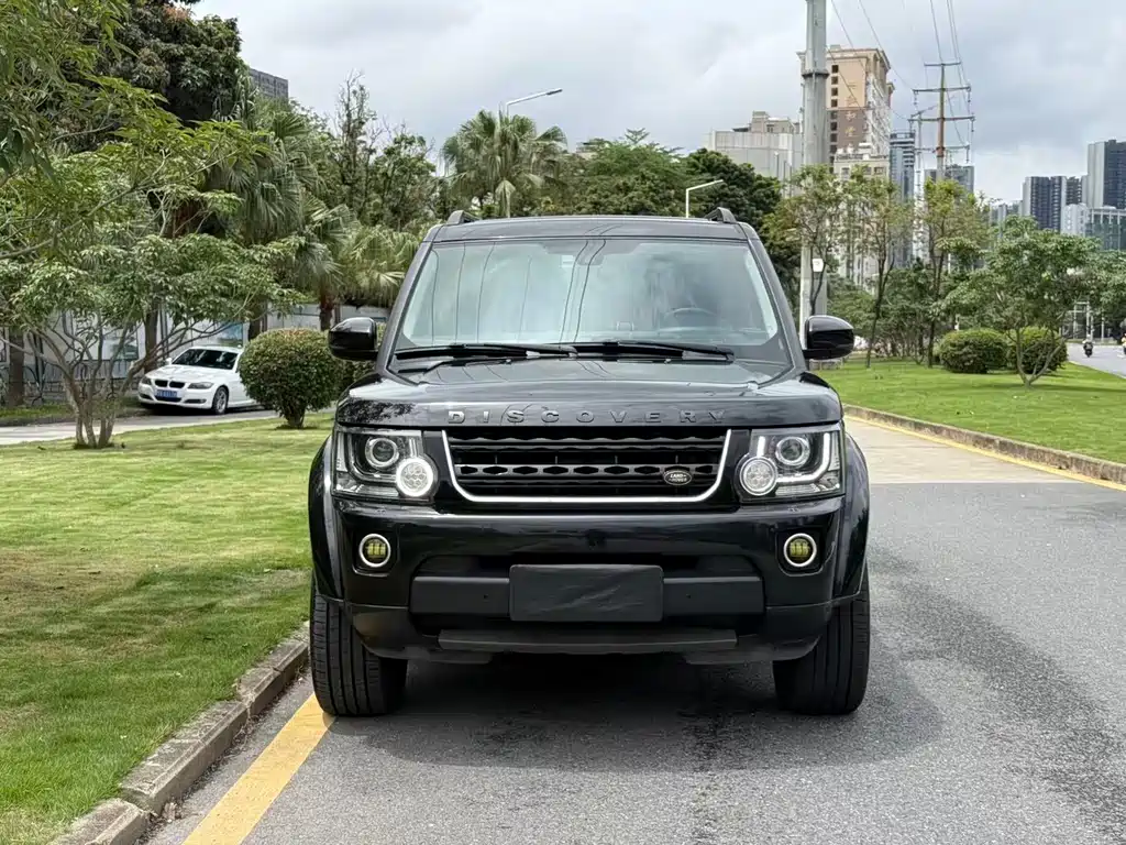 Land Rover Discovery 2015 — фото 2
