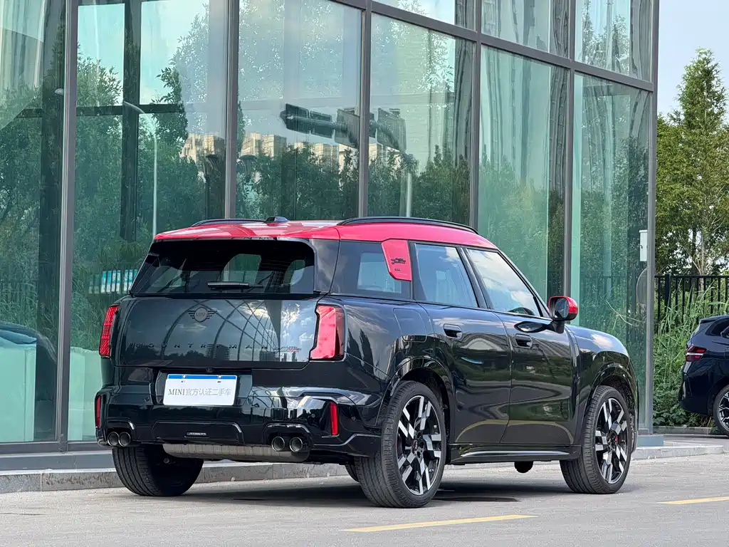 MINI JCW COUNTRYMAN 2025 — фото 19