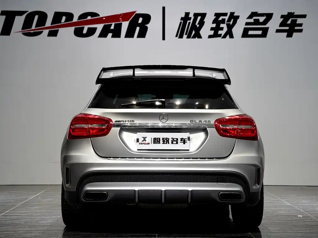 Mercedes-Benz GLA AMG 2016